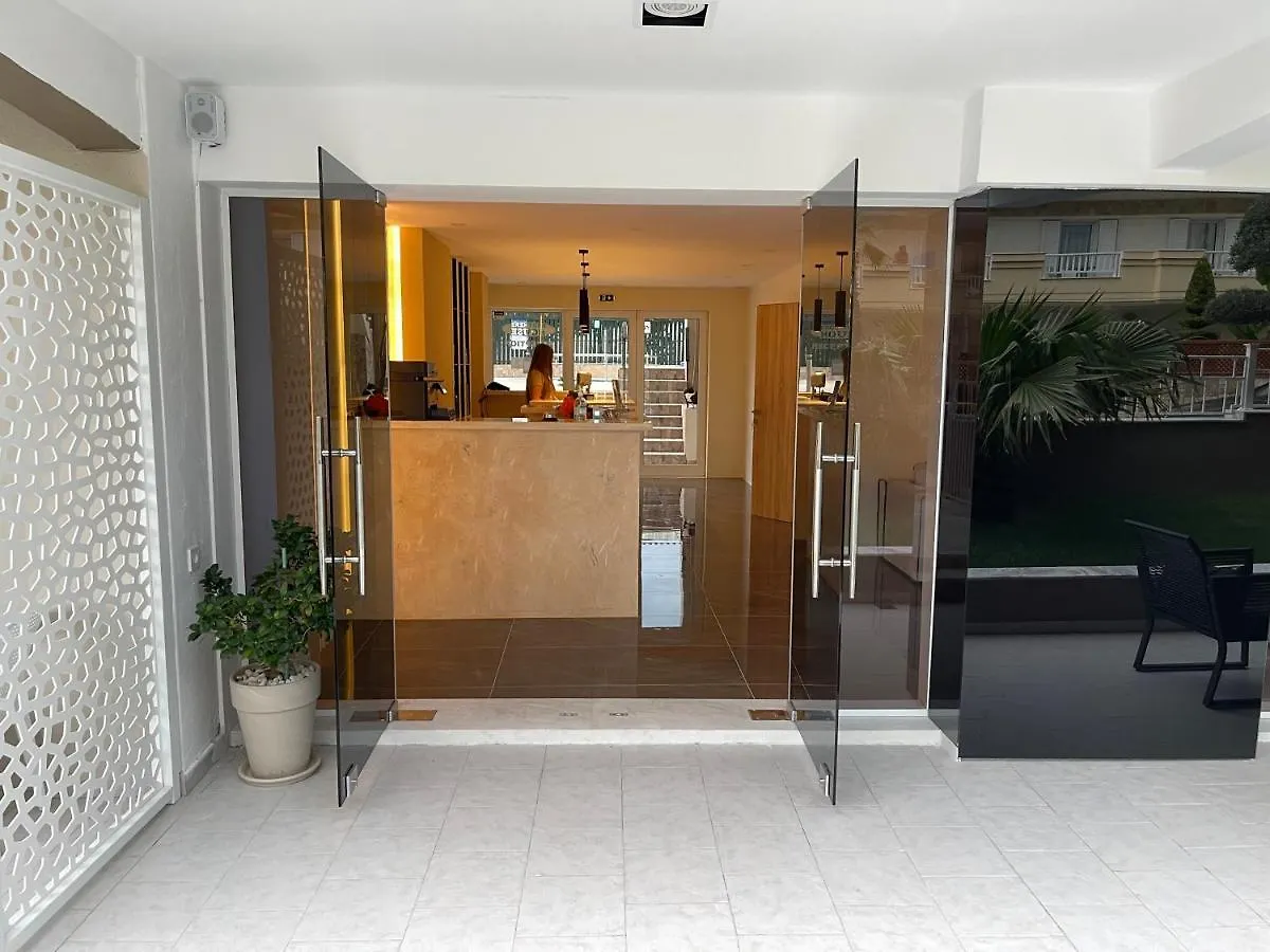 Aparthotel Brother'S House Kallithea