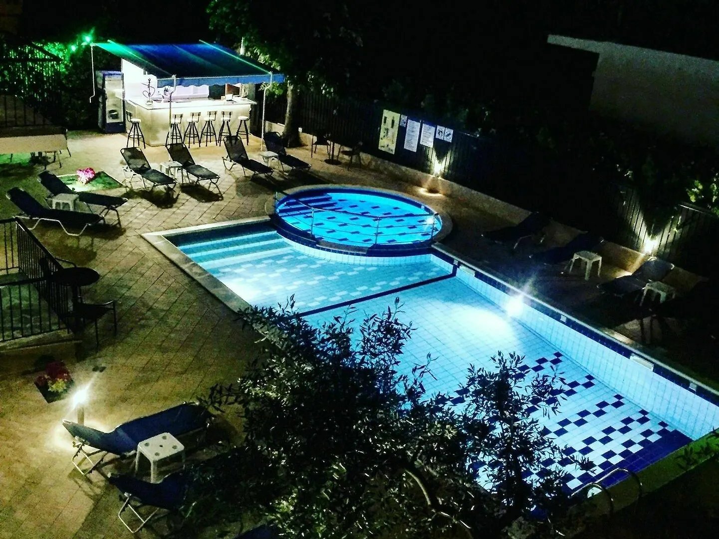 Brother'S House Kallithea  Aparthotel Kallithea (Chalkidiki)